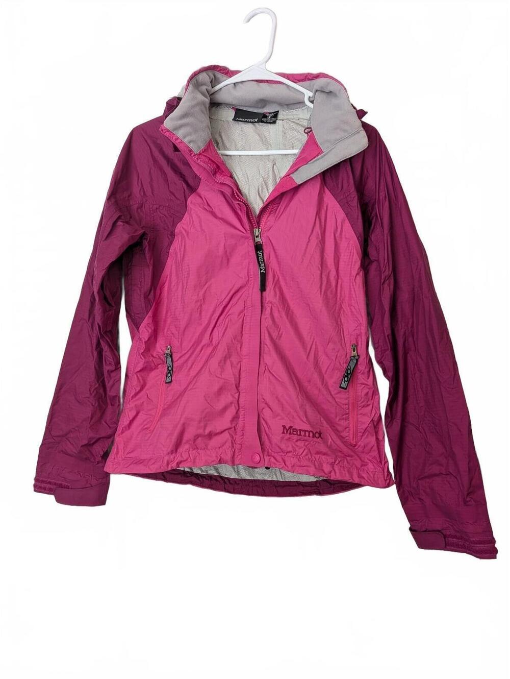 Marmot Women's S Rain Jacket Waterproof Raspberry Packable and Removable Hood